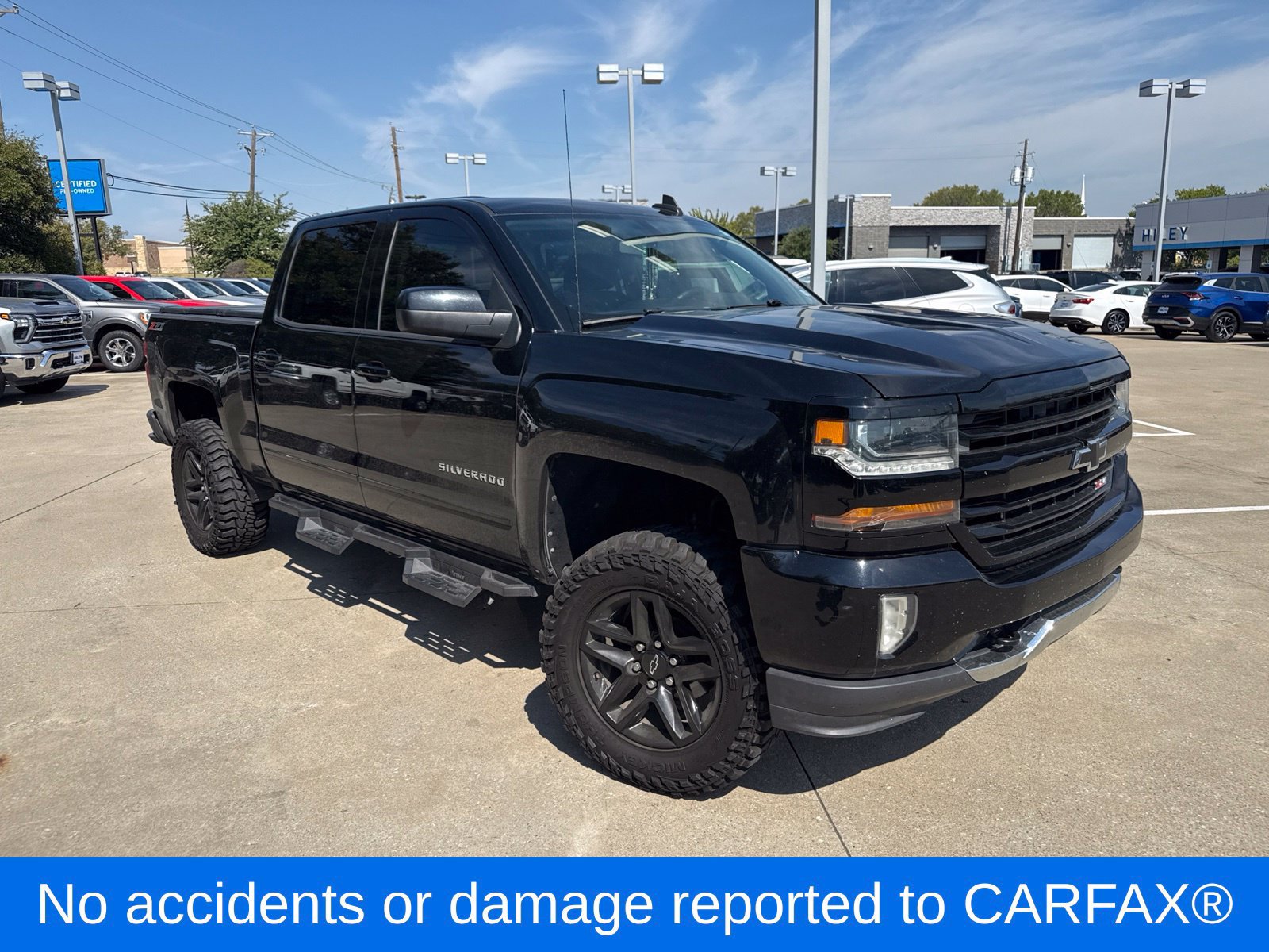 Used 2017 Chevrolet Silverado 1500 LT AWD/4WD image 2
