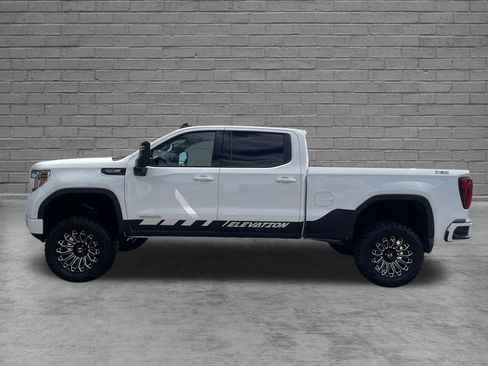 Used 2021 GMC Sierra 1500 Elevation w/ X31 Off-Road Package AWD/4WD image 4