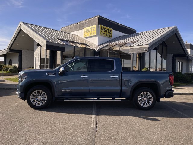 Used 2026 GMC Sierra 1500 Denali w/ Technology Package AWD/4WD image 1