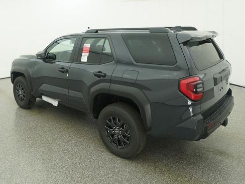 New 2026 Toyota 4Runner SR5 image 5