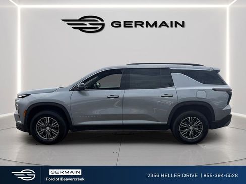 Used 2024 Chevrolet Traverse LT AWD/4WD image 4