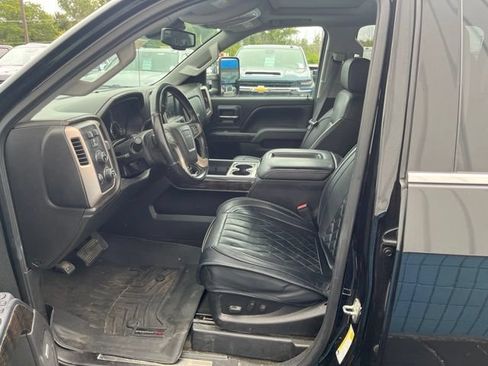 Used 2015 GMC Sierra 2500 Denali w/ Duramax Plus Package AWD/4WD image 6