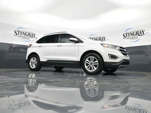 Used 2016 Ford Edge SEL image 17