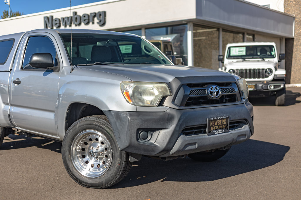 Used 2012 Toyota Tacoma 2WD Regular Cab image 3