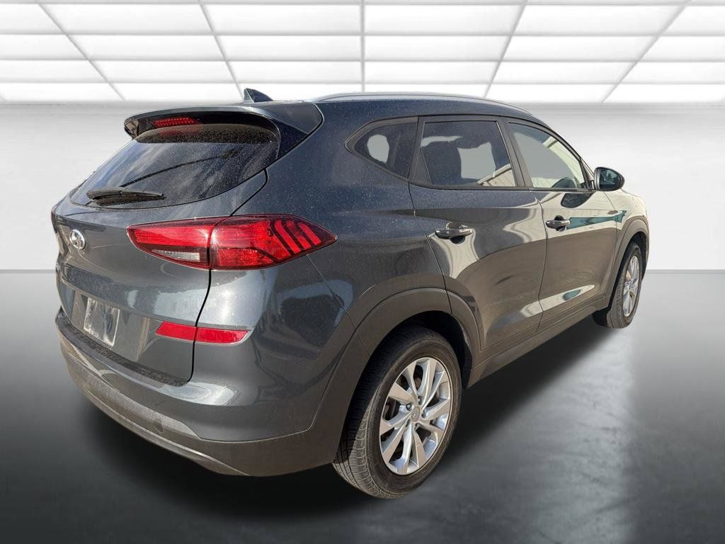 Used 2021 Hyundai Tucson Value w/ Cargo Package FWD image 2