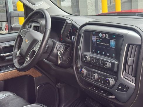 Used 2015 Chevrolet Silverado 3500 LTZ image 42