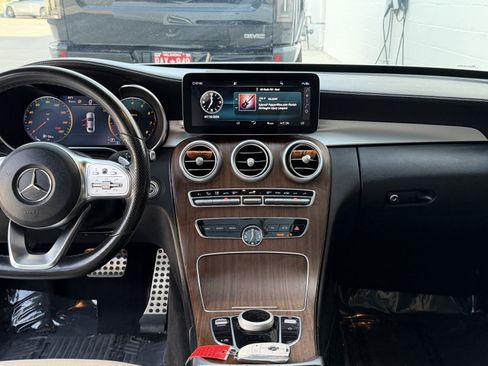 Used 2020 Mercedes-Benz C 300 Sedan image 24