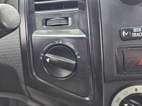 Used 2006 Toyota Tacoma 4x4 Regular Cab image 22