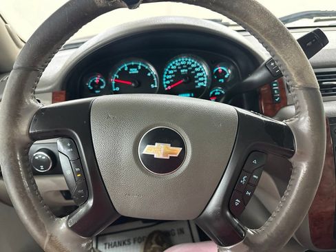 Used 2011 Chevrolet Silverado 2500 LTZ w/ Snow Plow Prep Package AWD/4WD image 35