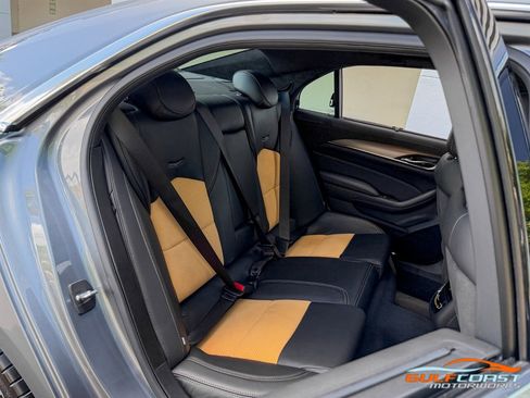 Used 2019 Cadillac CTS V w/ Luxury Package image 33