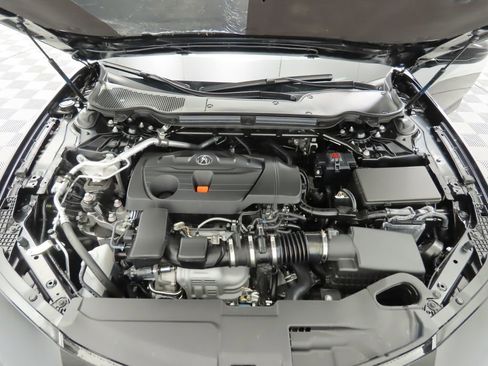 Used 2025 Acura TLX w/ Technology Package image 32