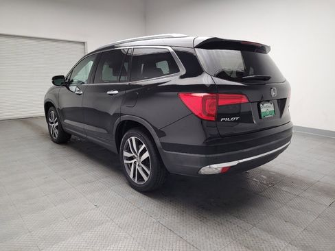 Used 2017 Honda Pilot Touring image 5