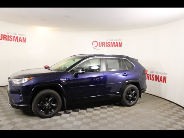 Used 2019 Toyota RAV4 XSE w/ Carpet Mat Package AWD/4WD image 4