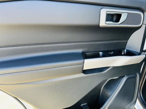 Used 2023 Ford Explorer XLT w/ Equipment Group 202A image 26