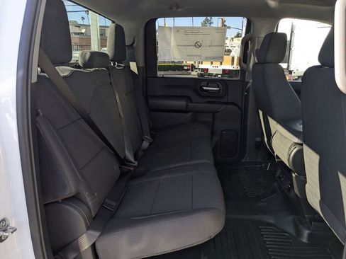 New 2026 GMC Sierra 2500 Pro w/ Convenience Package RWD image 18