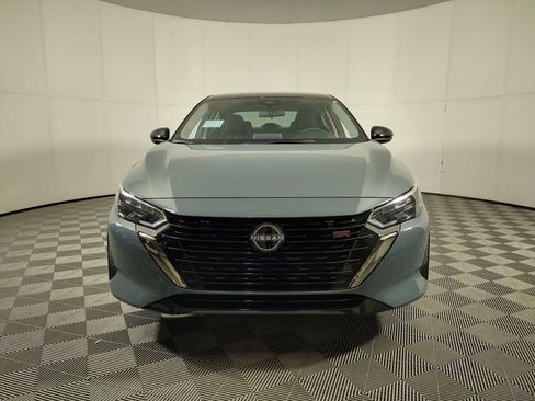 New 2025 Nissan Sentra SR image 2