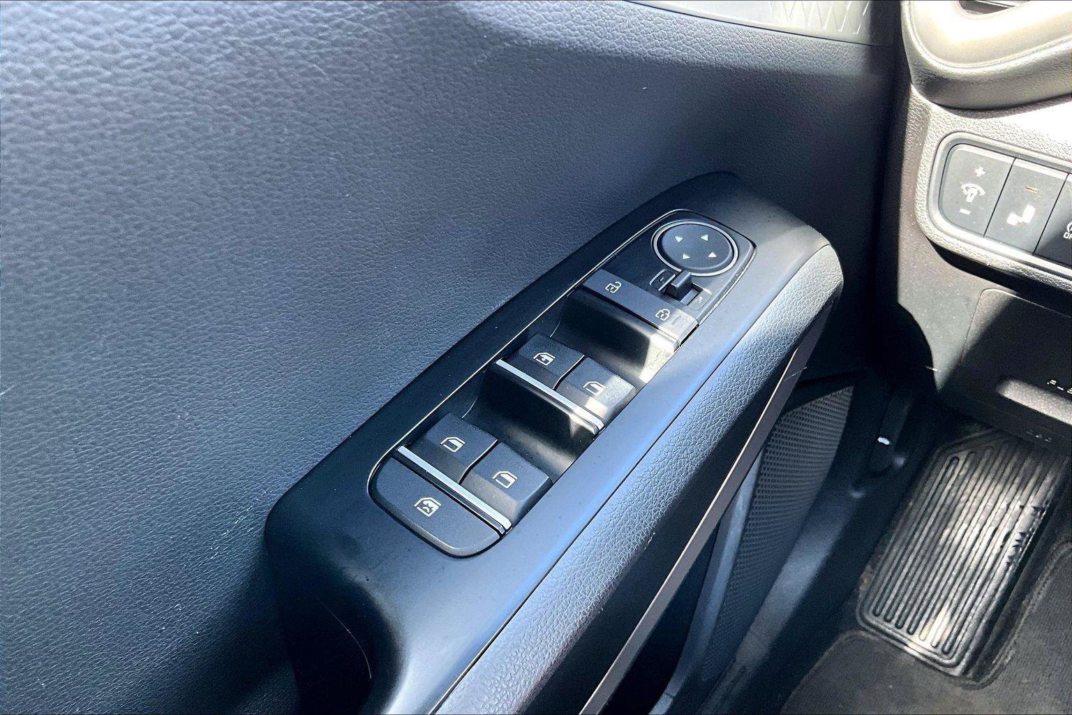 Used 2020 Kia Soul X-Line FWD image 35