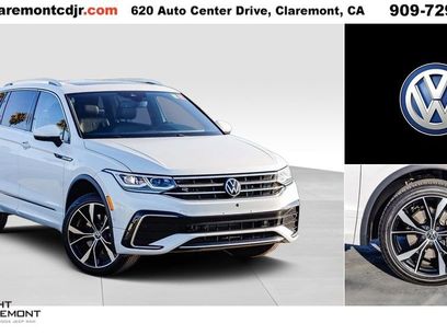 Used 2022 Volkswagen Tiguan SEL R-Line