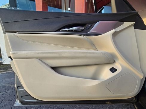 Used 2020 Cadillac CT4 Luxury w/ Sun And Sound Package image 14