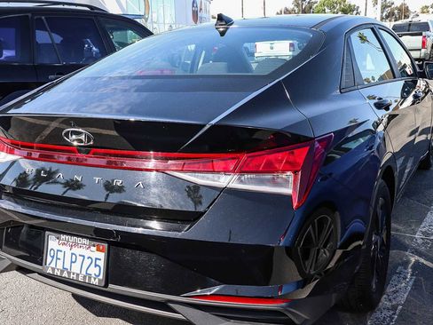 Used 2023 Hyundai Elantra SEL image 6