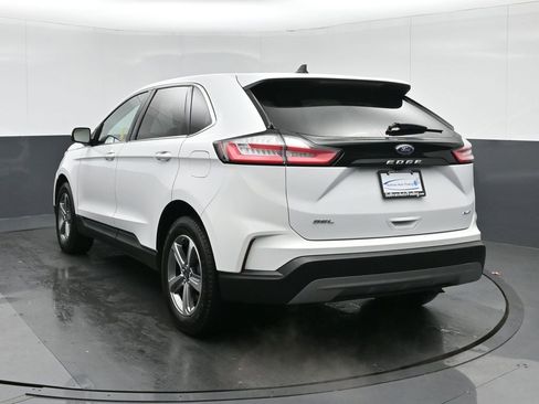 Used 2022 Ford Edge SEL image 5