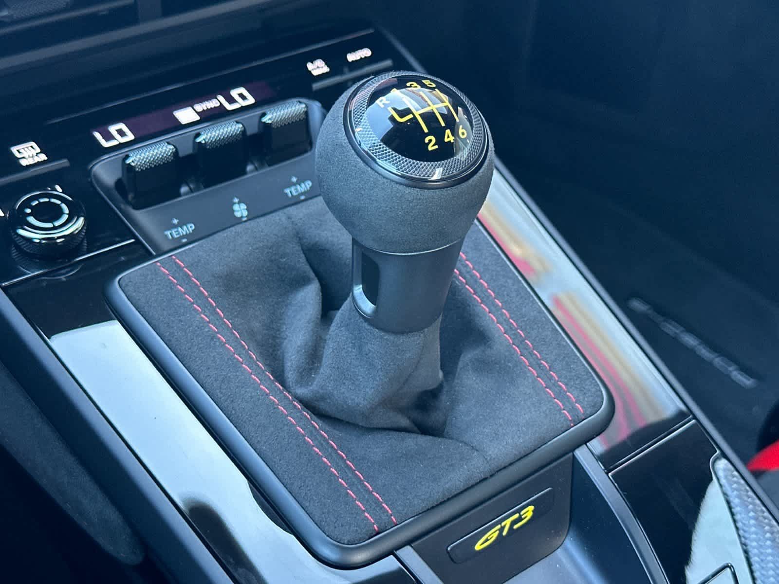 Certified 2025 Porsche 911 GT3 RWD image 19