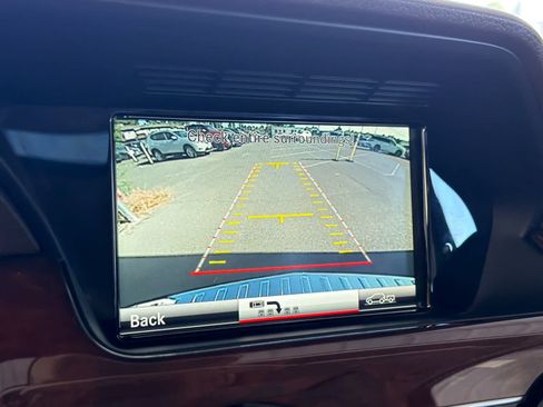 Used 2014 Mercedes-Benz GLK 350 4MATIC image 23