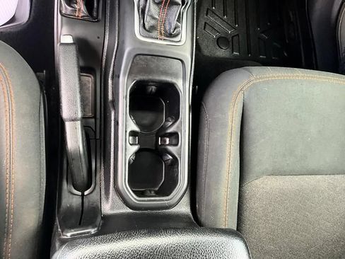 Used 2020 Jeep Gladiator Mojave w/ Cold Weather Group AWD/4WD image 24