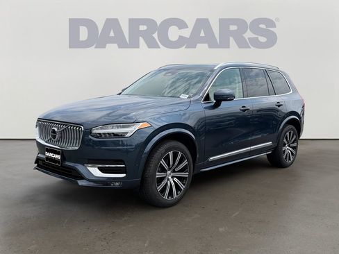 Certified 2024 Volvo XC90 B6 Plus AWD/4WD image 3