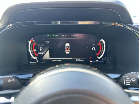 Used 2023 Nissan Pathfinder Platinum image 19