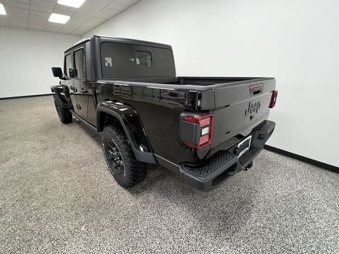 New 2026 Jeep Gladiator Willys image 18