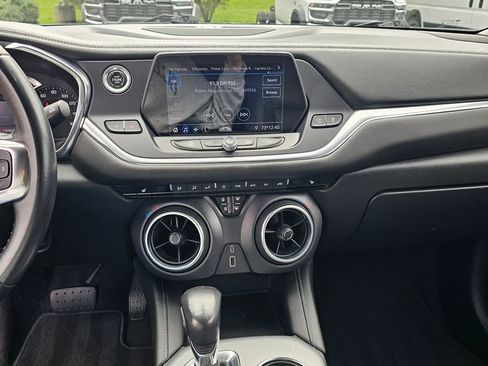 Used 2020 Chevrolet Blazer LT image 21