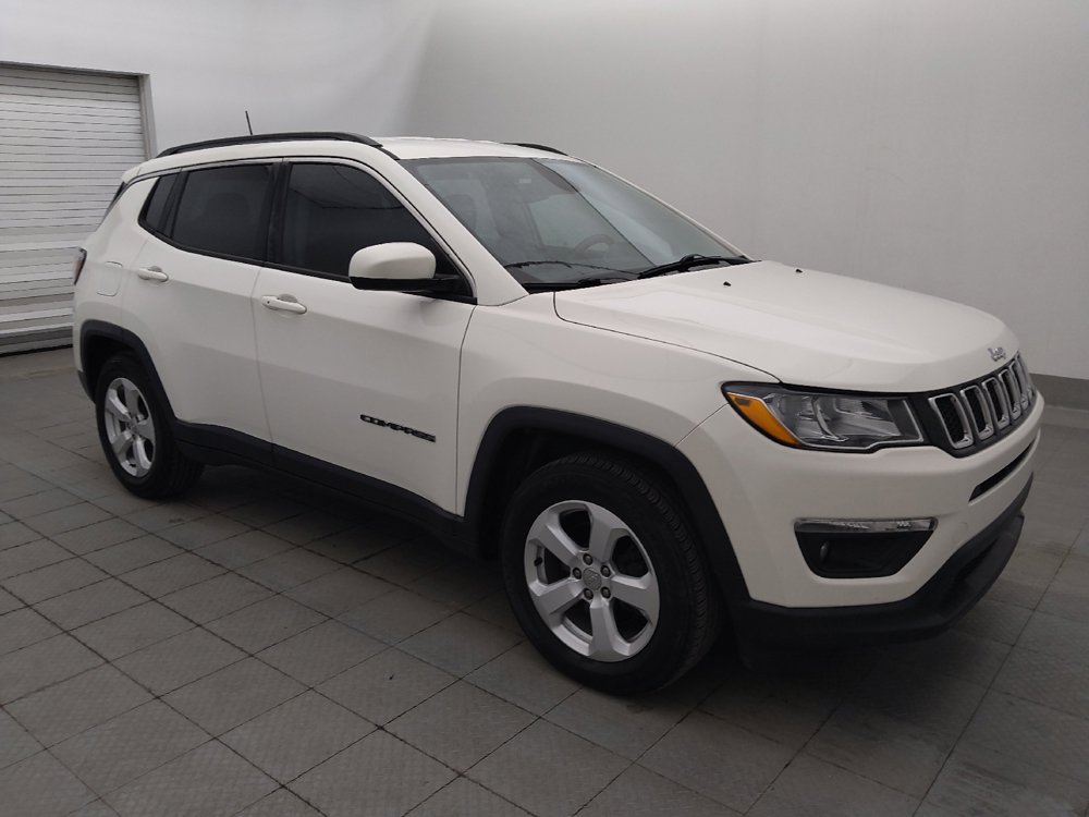Used 2019 Jeep Compass Latitude w/ Popular Equipment Group FWD image 11