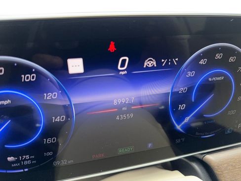 Used 2022 Mercedes-Benz EQS 450+ Sedan image 57