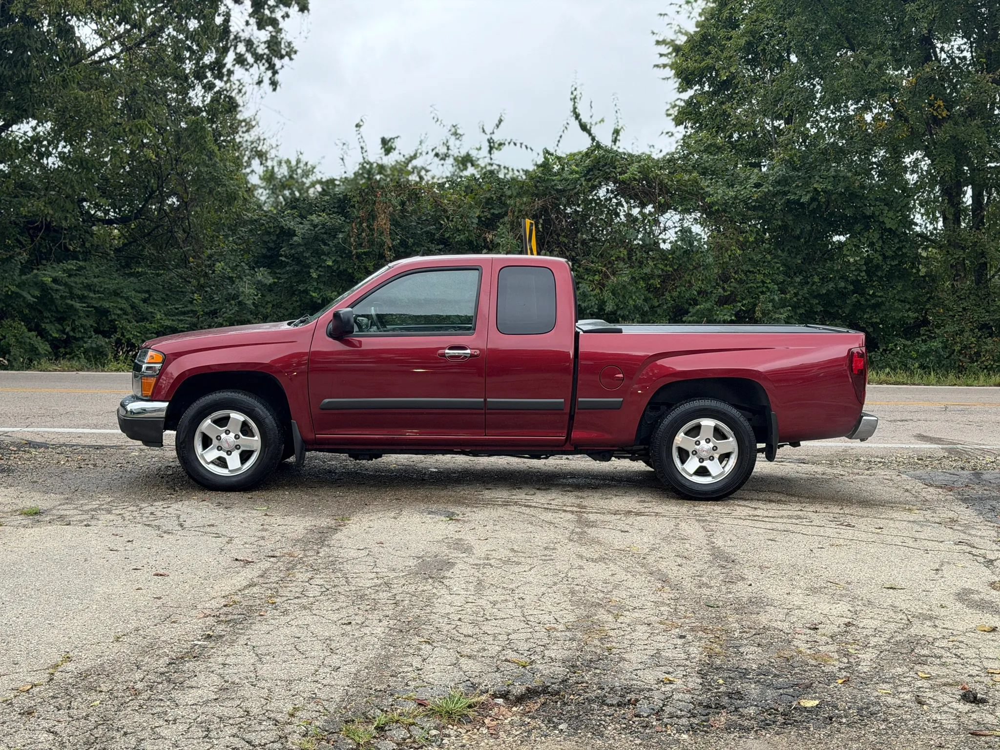 Used 2010 GMC Canyon SLT RWD image 5