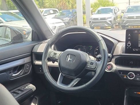 Used 2025 Honda CR-V Sport-L image 3