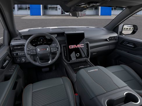 New 2026 GMC Yukon AT4 w/ AT4 Premium Package AWD/4WD image 8