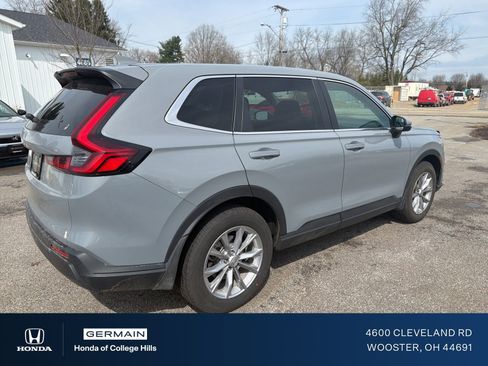 Used 2024 Honda CR-V EX image 6