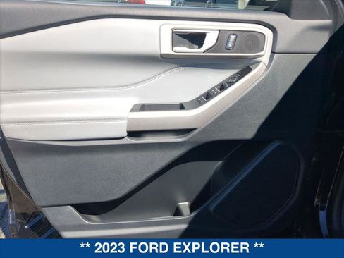 Certified 2023 Ford Explorer XLT w/ Equipment Group 202A RWD image 10