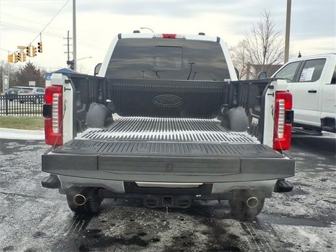 Certified 2023 Ford F350 Lariat w/ Lariat Ultimate Package image 7