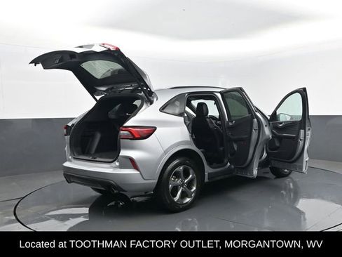 Used 2024 Ford Escape ST-Line image 30