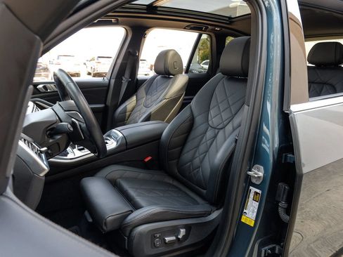 Used 2024 BMW X5 sDrive40i w/ Premium Package RWD image 36
