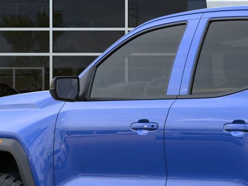 New 2025 GMC Canyon Elevation w/ Convenience Package image 36