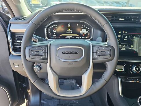 Used 2026 GMC Sierra 1500 Denali w/ Denali Reserve Package AWD/4WD image 22