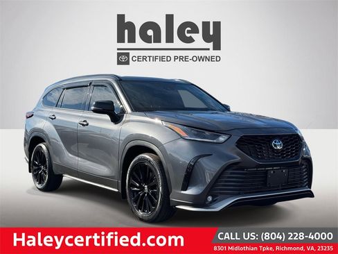 Used 2024 Toyota Highlander XSE image 1