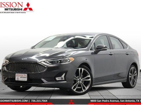 Used 2020 Ford Fusion Titanium image 1