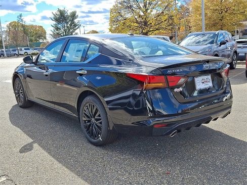 New 2025 Nissan Altima 2.5 SV w/ SV Special Edition Package image 4