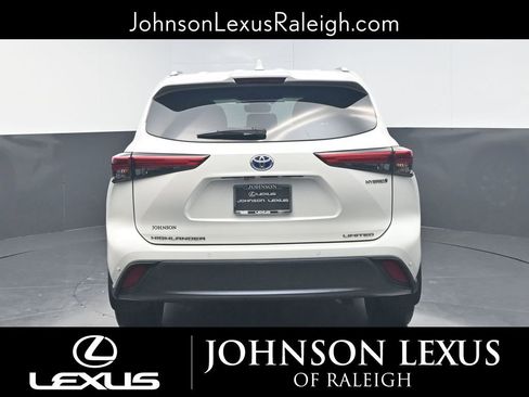 Used 2020 Toyota Highlander Limited image 8