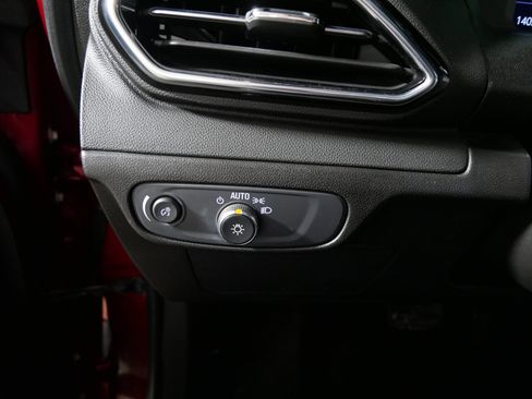 Used 2022 Chevrolet Bolt LT image 26