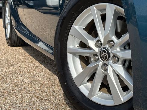 Used 2025 Toyota Camry LE FWD image 2